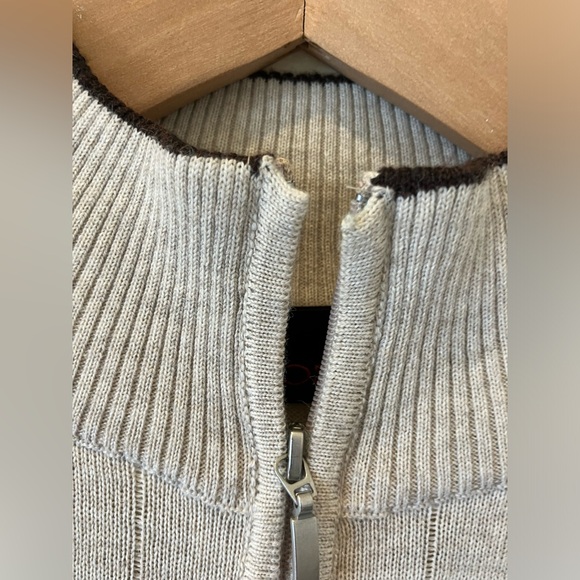 NWOT- Toscano Beige Men’s Sweater Half Zip. Size M - Picture 5 of 6